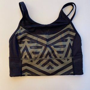 Lululemon Wake & Train Long Line Bra Green Chevron